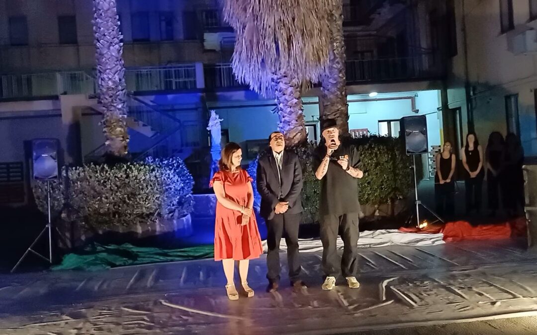 Il valore della vita e il superamento dei pregiudizi: Eris Acireale in scena con l’opera “SETE”